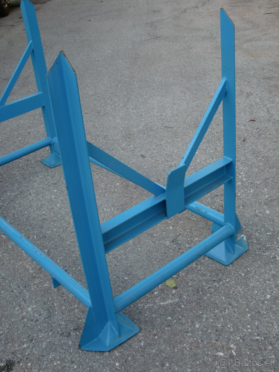 Predám stohovateľný stojan / vysoko pevnostný regál - 4