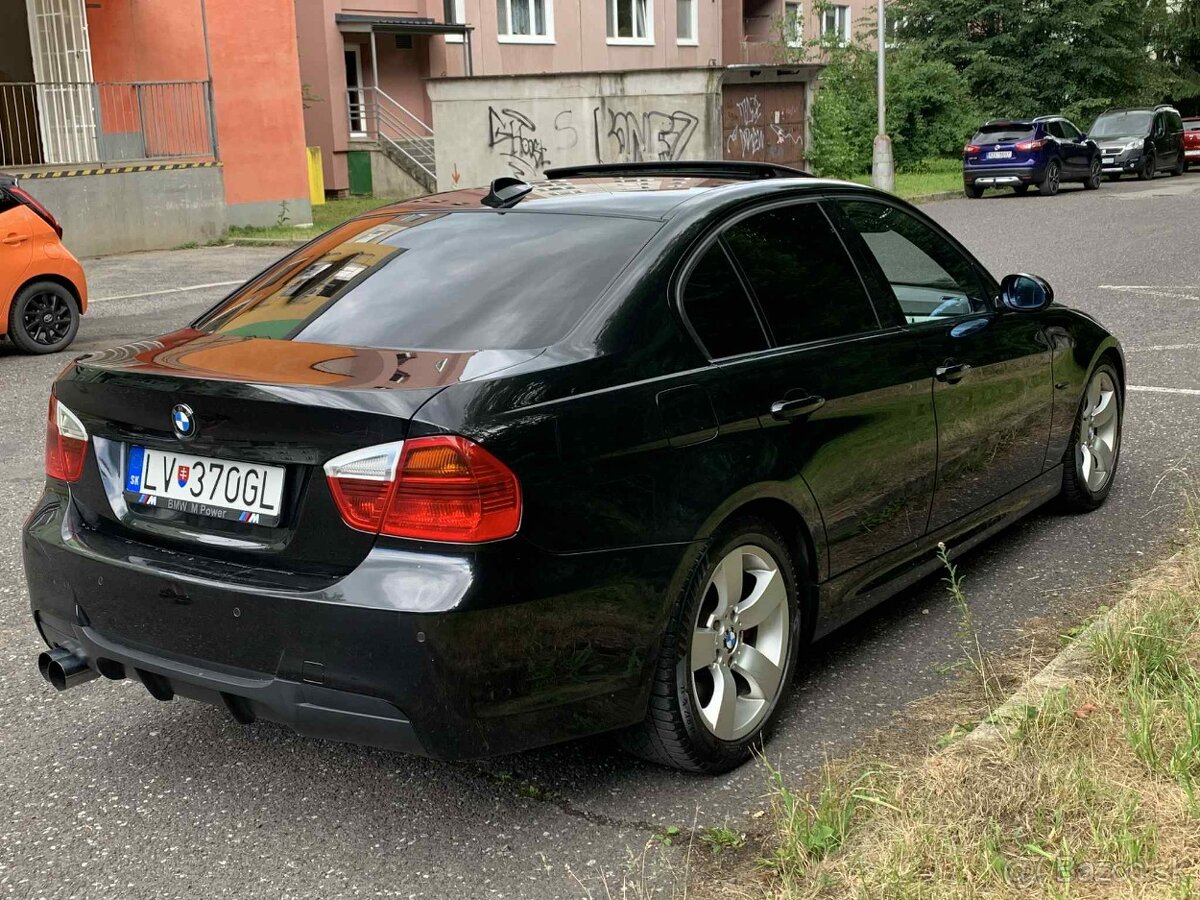 BMW E90 330i xDrive N52 - 4