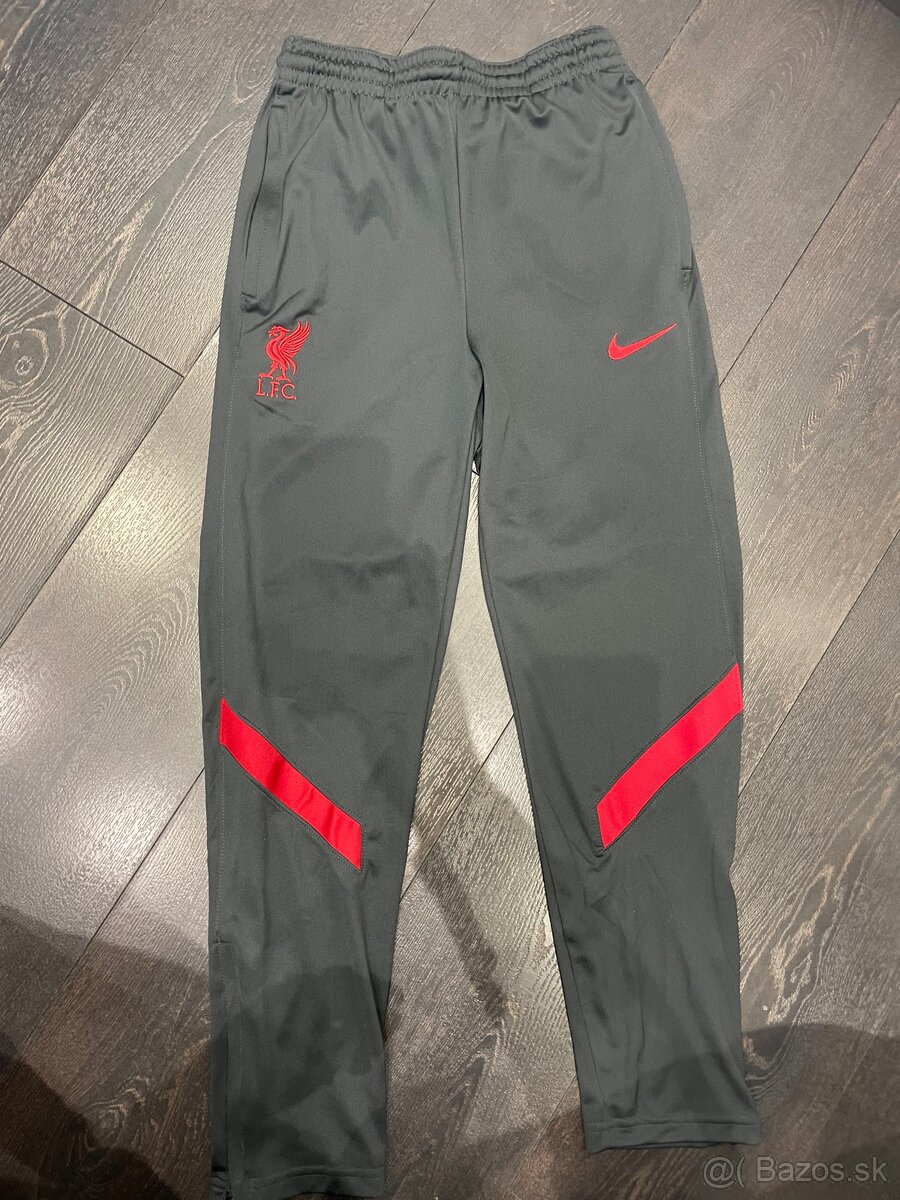 Suprava Nike-Liverpool - 4