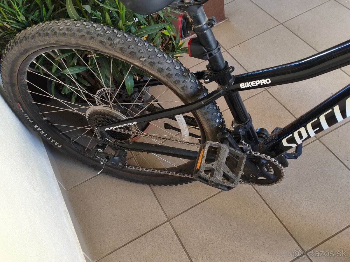 SPECIALIZED Rockhopper - 4
