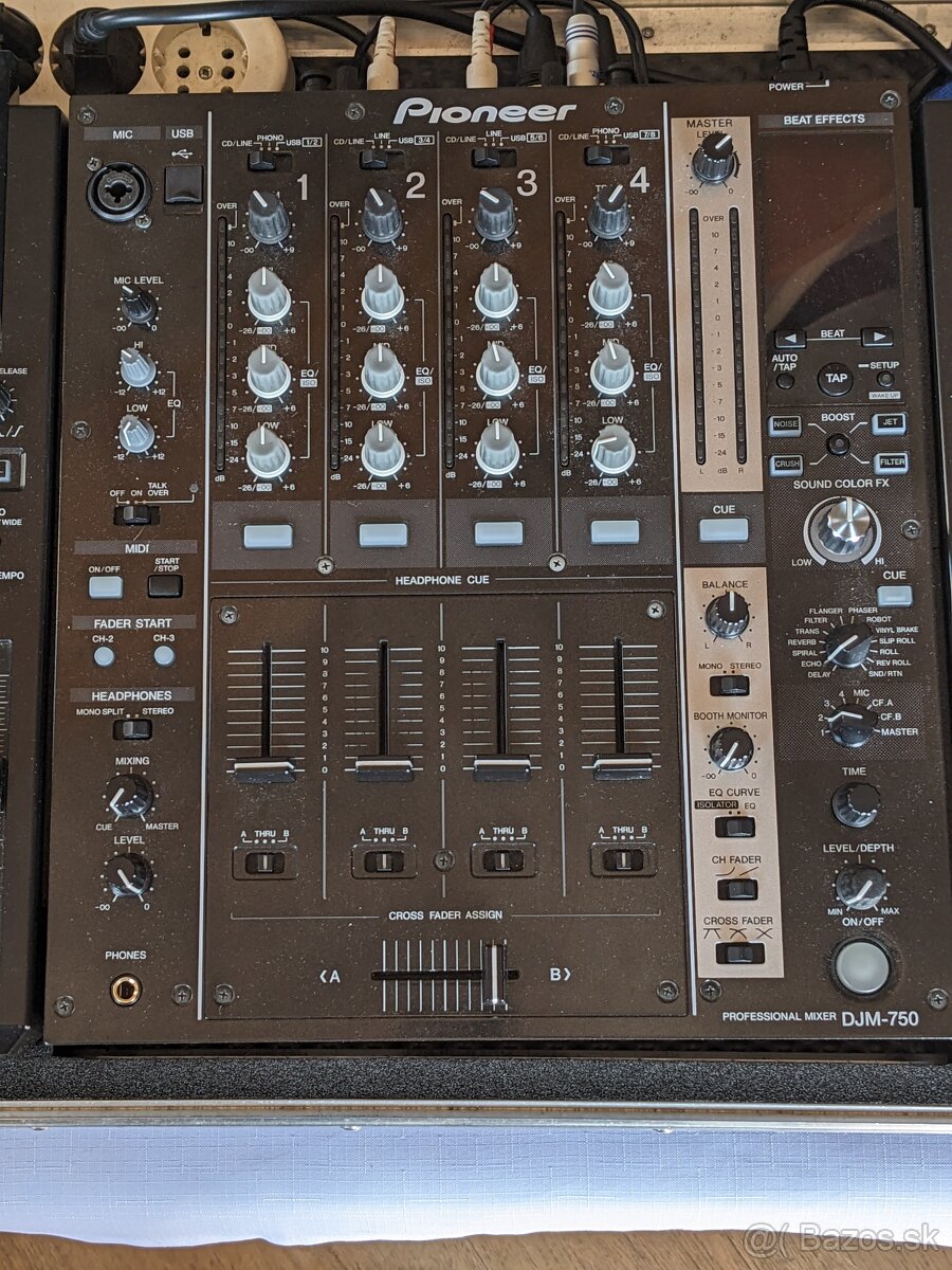 Pioneer XDJ 1000,DJM 750 - 4