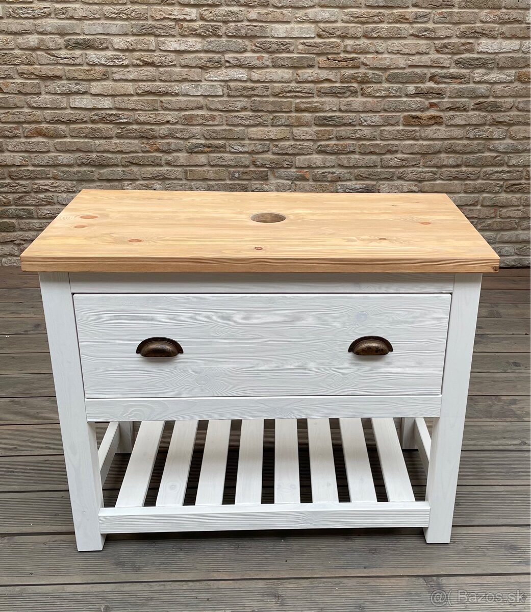 Farmhouse vidiecka kupelnova skrinka - 4