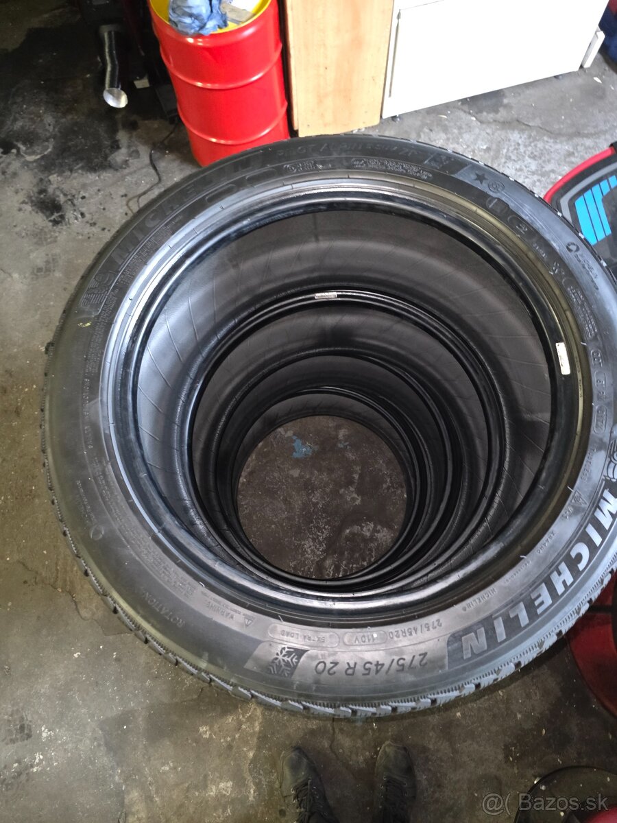275/45/20 Michelin zimne - 4