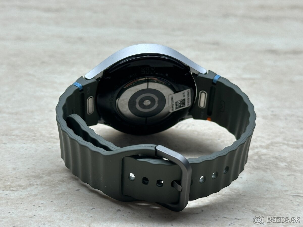 Samsung Galaxy Watch 5 44mm LTE Silver - 4