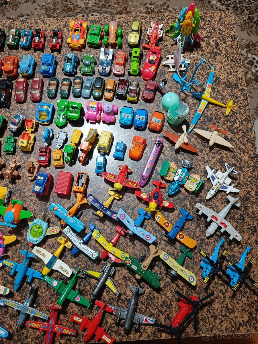 Predám zbierku Kinder figúrok - 4