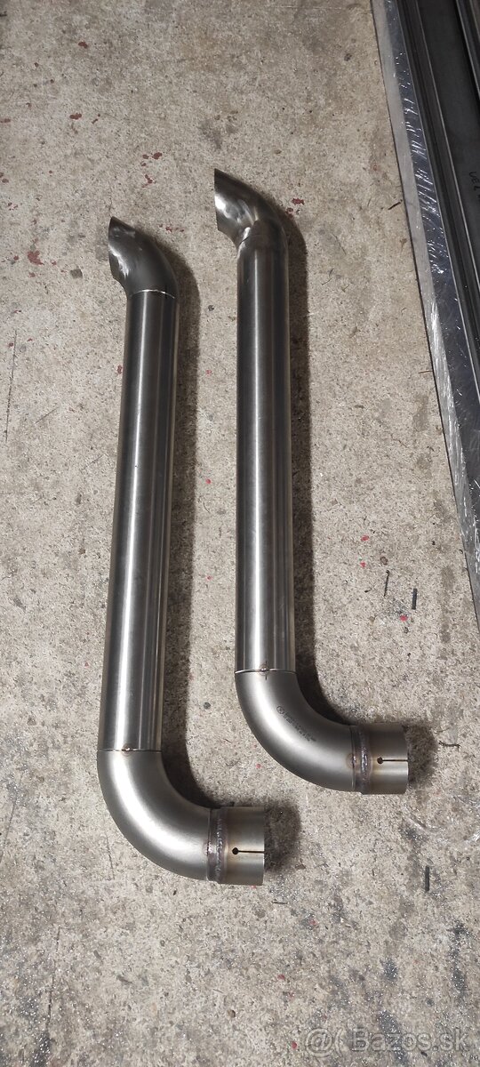 Predám koncovky výfuku e516/517 - 4