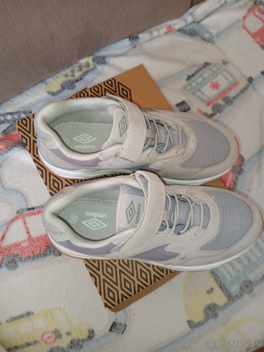 Umbro tenisky - 4
