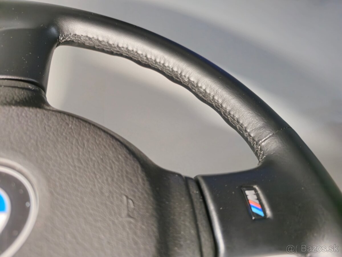 M-packet M-tech BMW volant e30 - 4