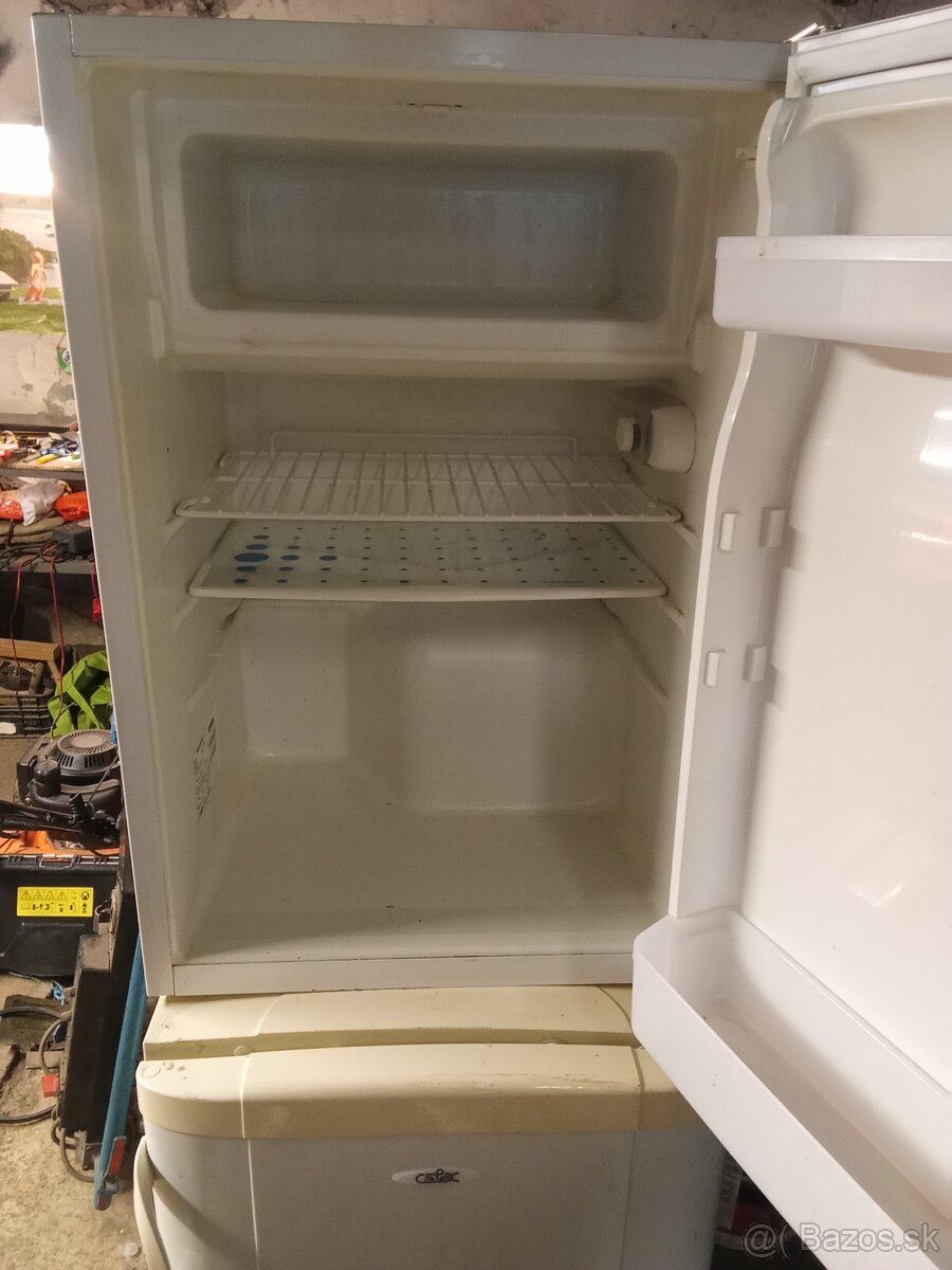Vstavaná chladnička - 4