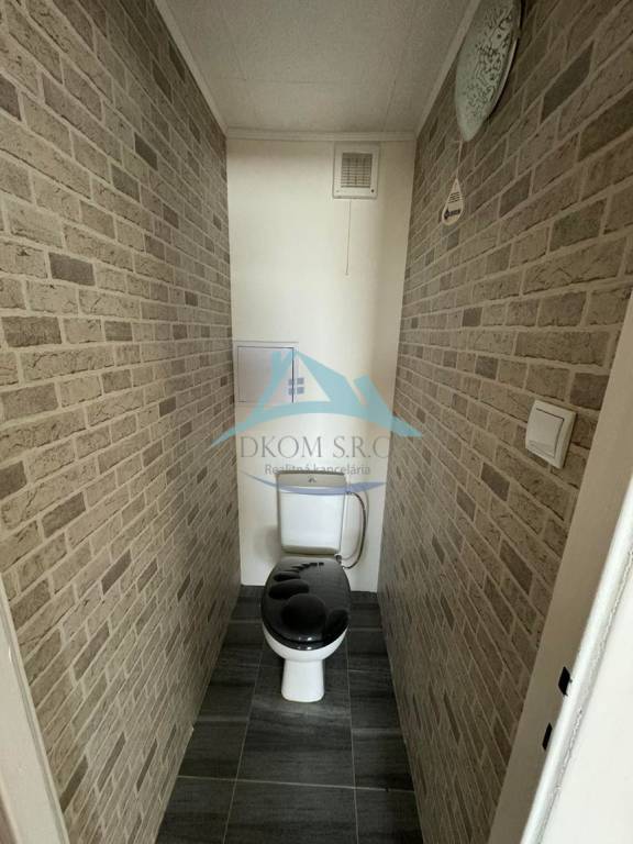 Na predaj trojizbový byt na ulici Janka Kráľa Sahy - 4