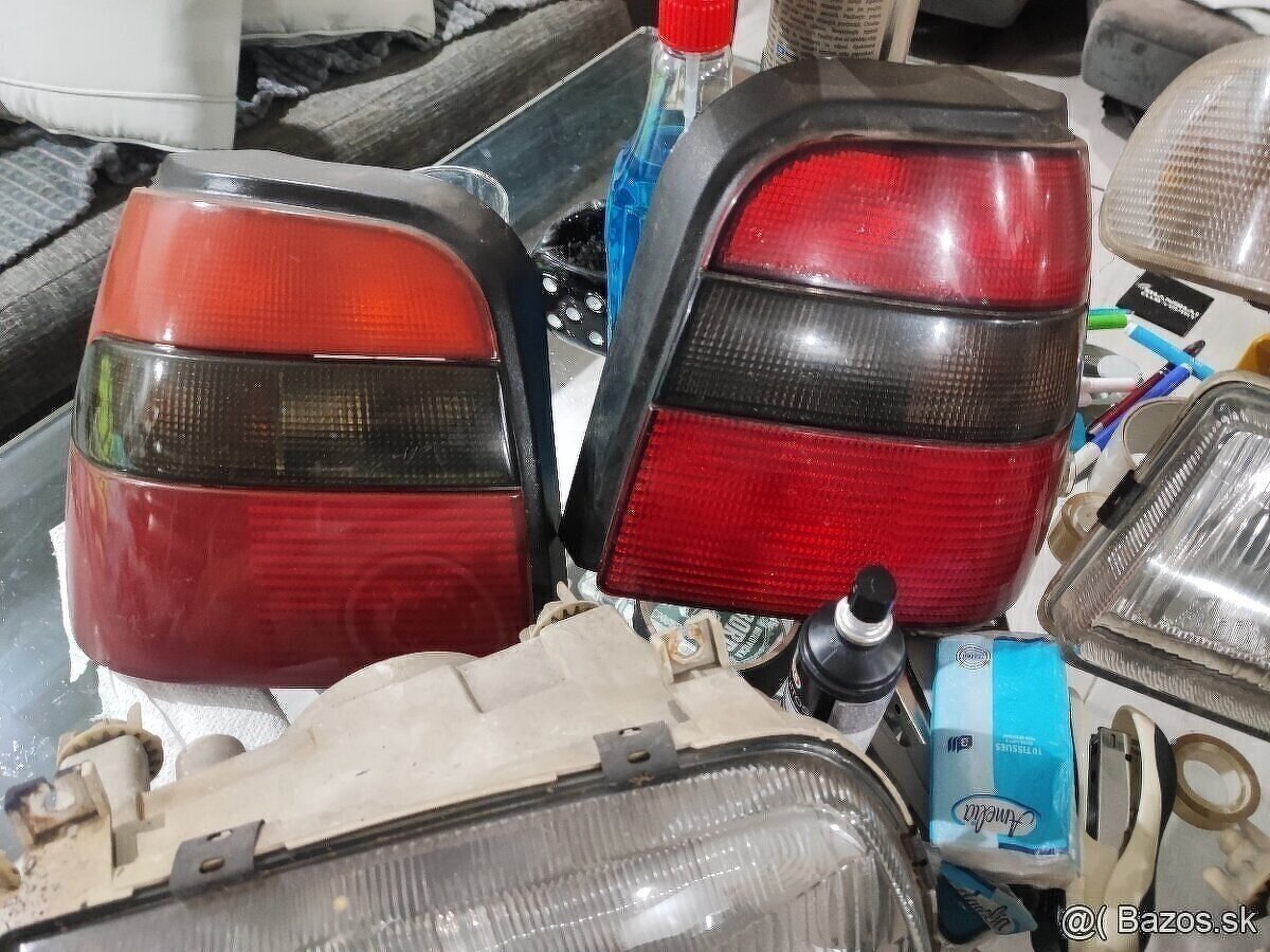 Predám predné zadné svetlo spätné srkadlo škoda felicia - 4