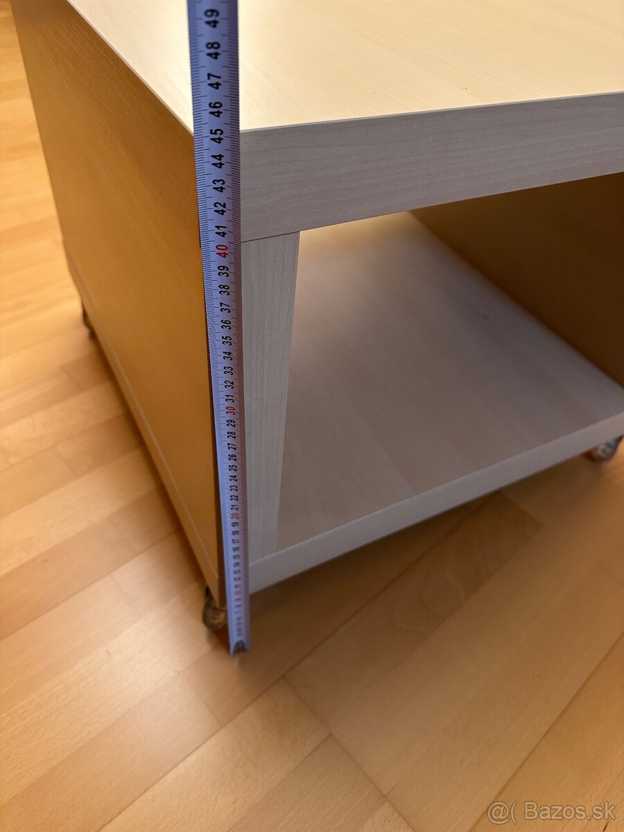 Konferenčný stolík na kolečkách - 4