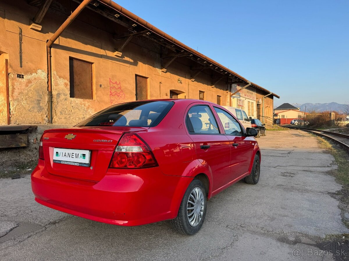 Chevrolet Aveo 1.2 8v Komfort - 4