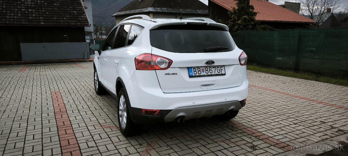 Ford Kuga - 4