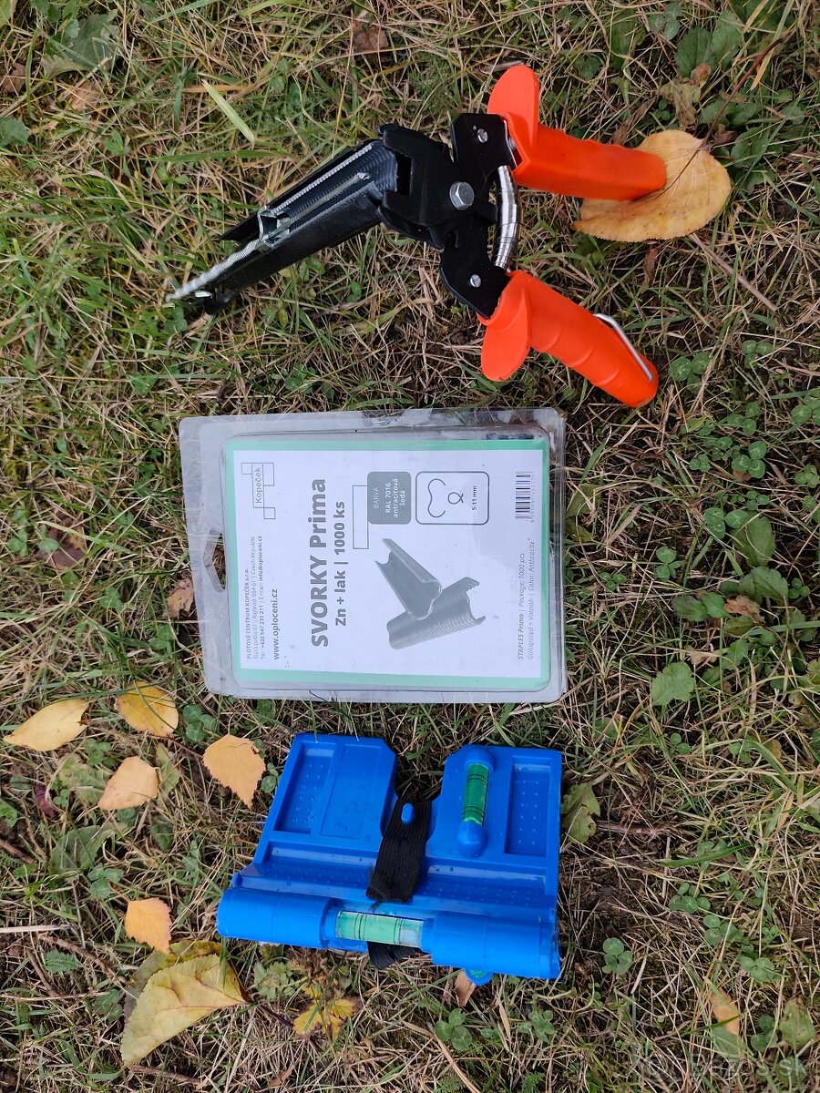 Podhrabove dosky, pletivo 125cm, sponkovacie klieste, spony - 4