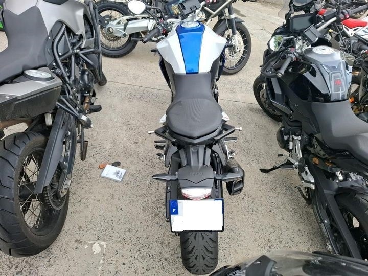 BMW F900R_takmer plná výbava_ZNÍŽENÝ PODVOZOK_6.999€ netto_ - 4