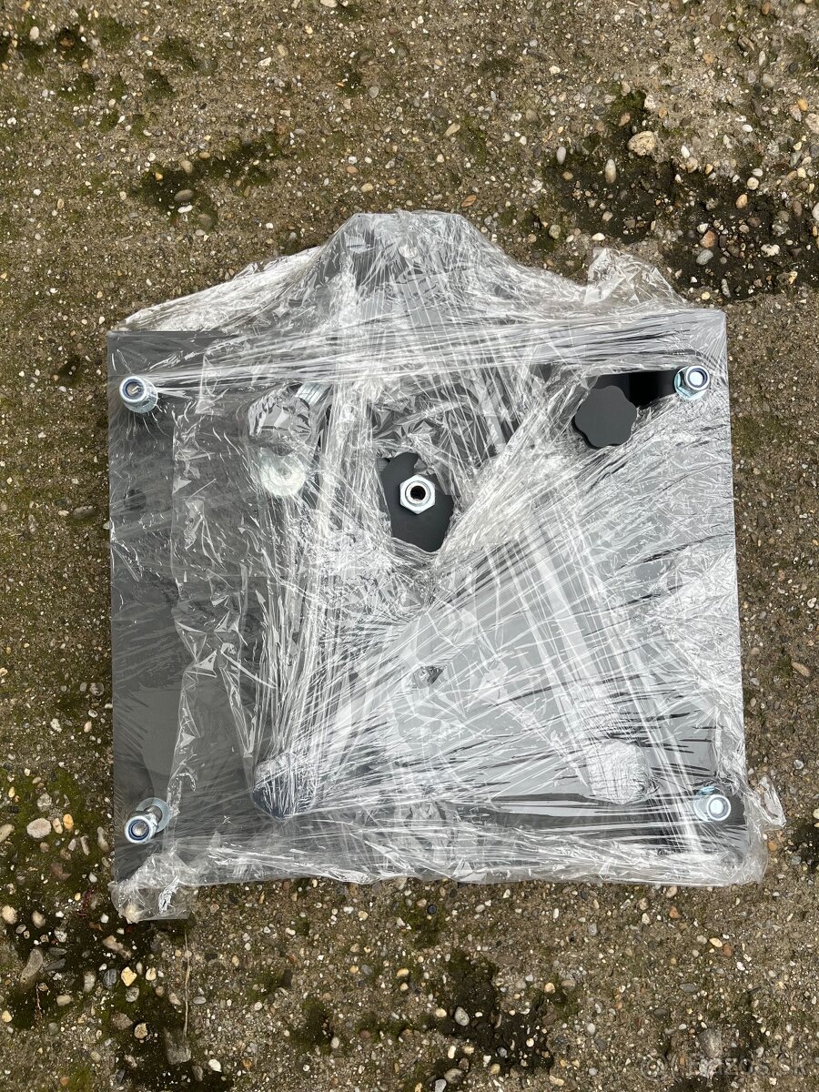 Podlaha - Sedadlo - Otocna konzola - 4