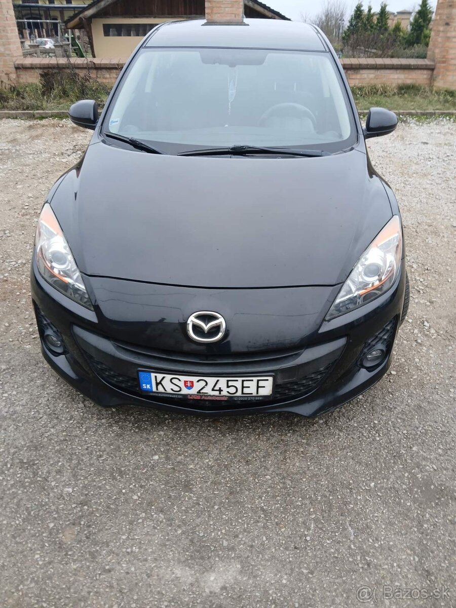 Mazda 3 - 4