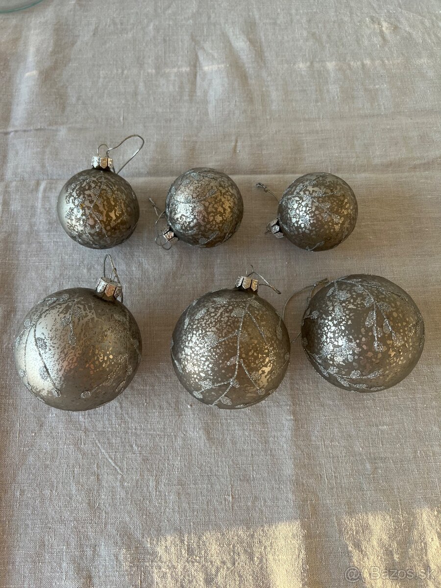 Sklenené vianočné gule - 4