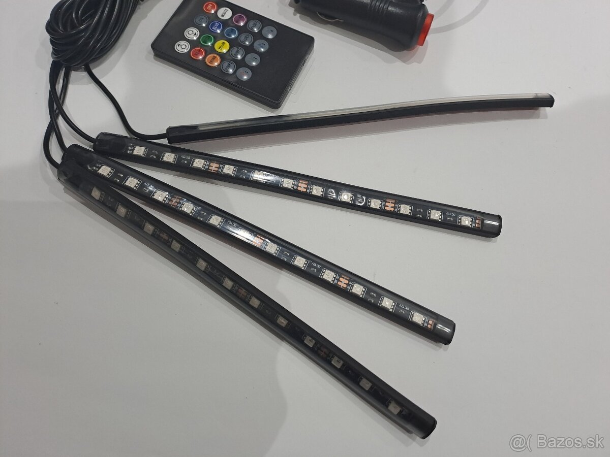 Podsvietenie do interiéru auta - 4