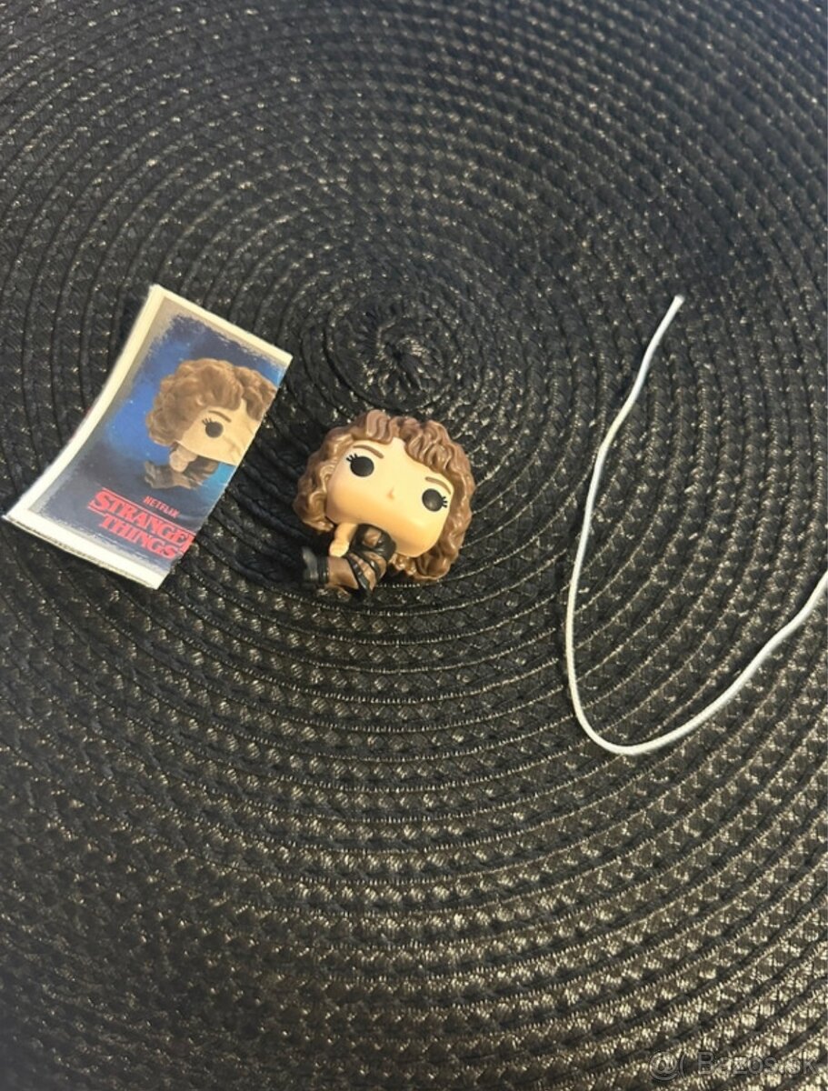 Stranger Things Kinder Joy - 4