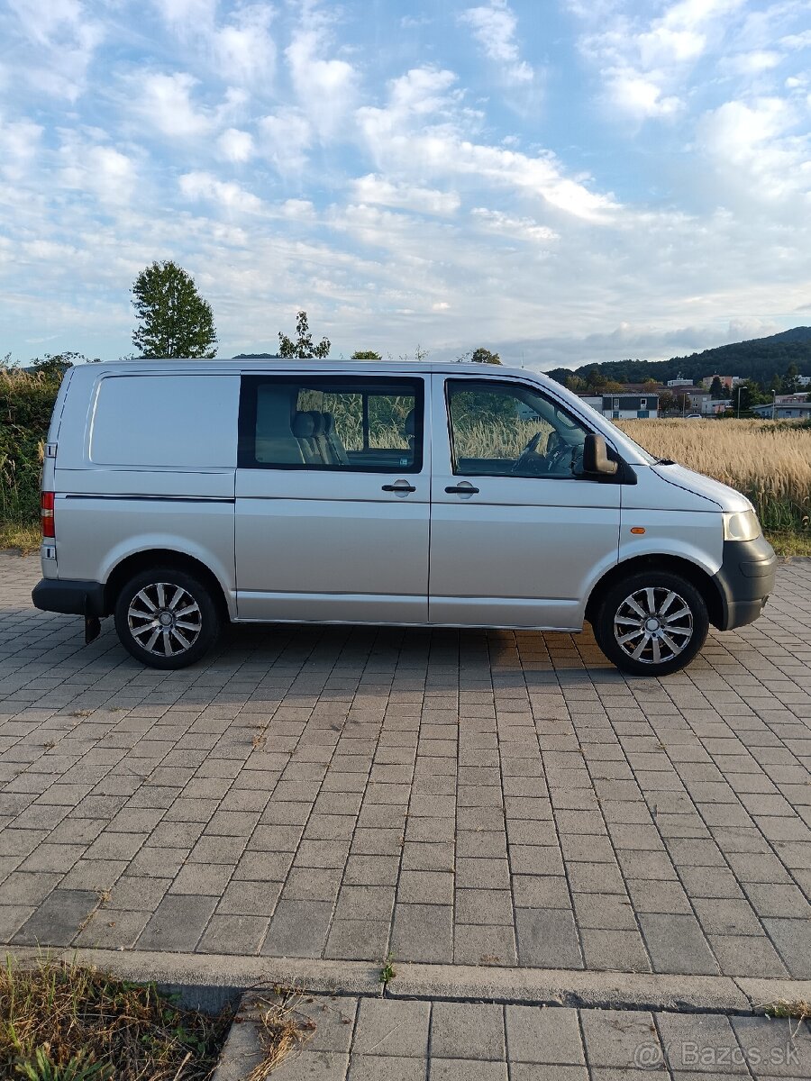 Predám dodávku vw transporter T5 77kw 1.9tdi - 4