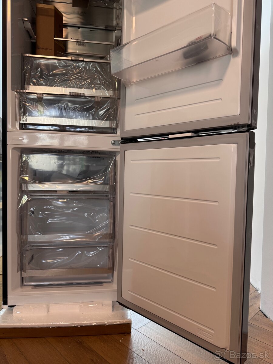 NOVÁ kombinovaná chladnička s mrazničkou - 4