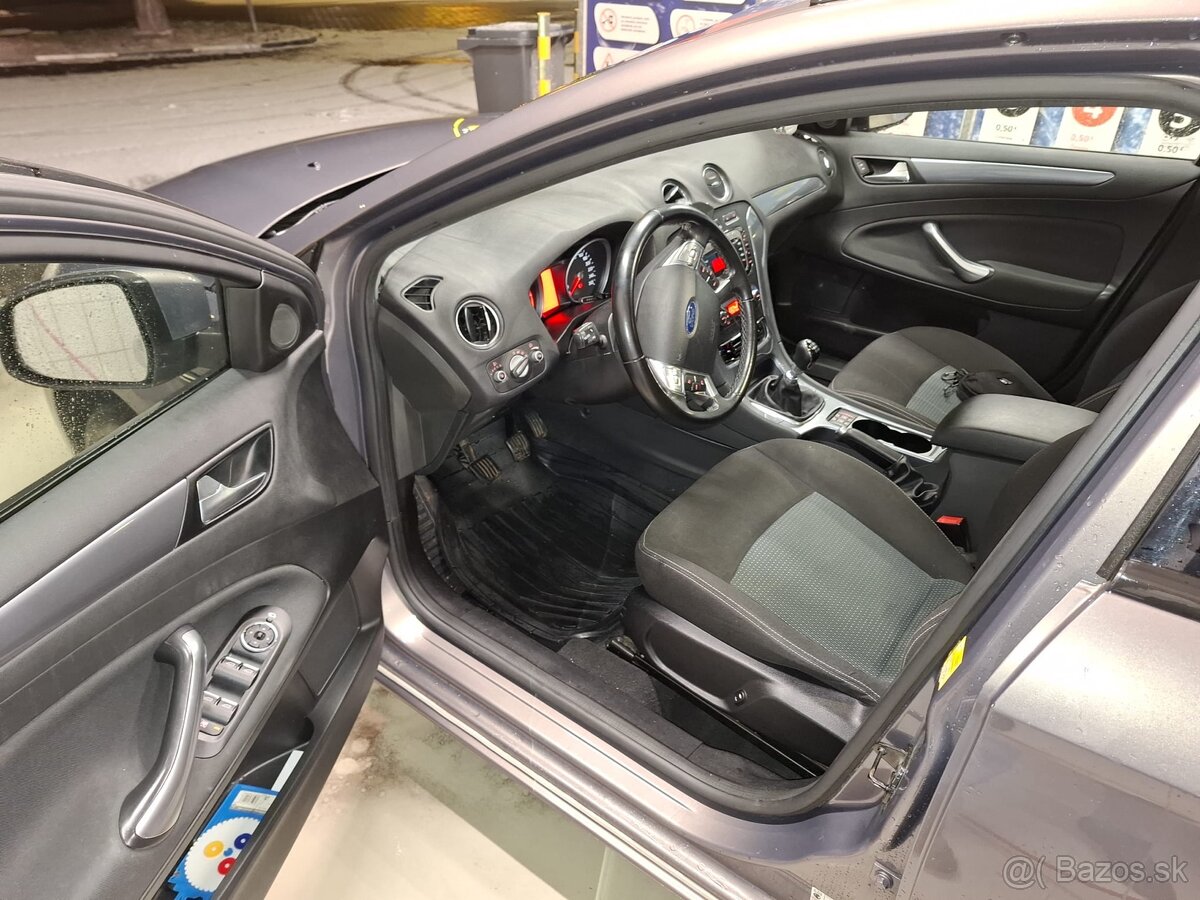 Ford Mondeo 1.6 2011 - 4