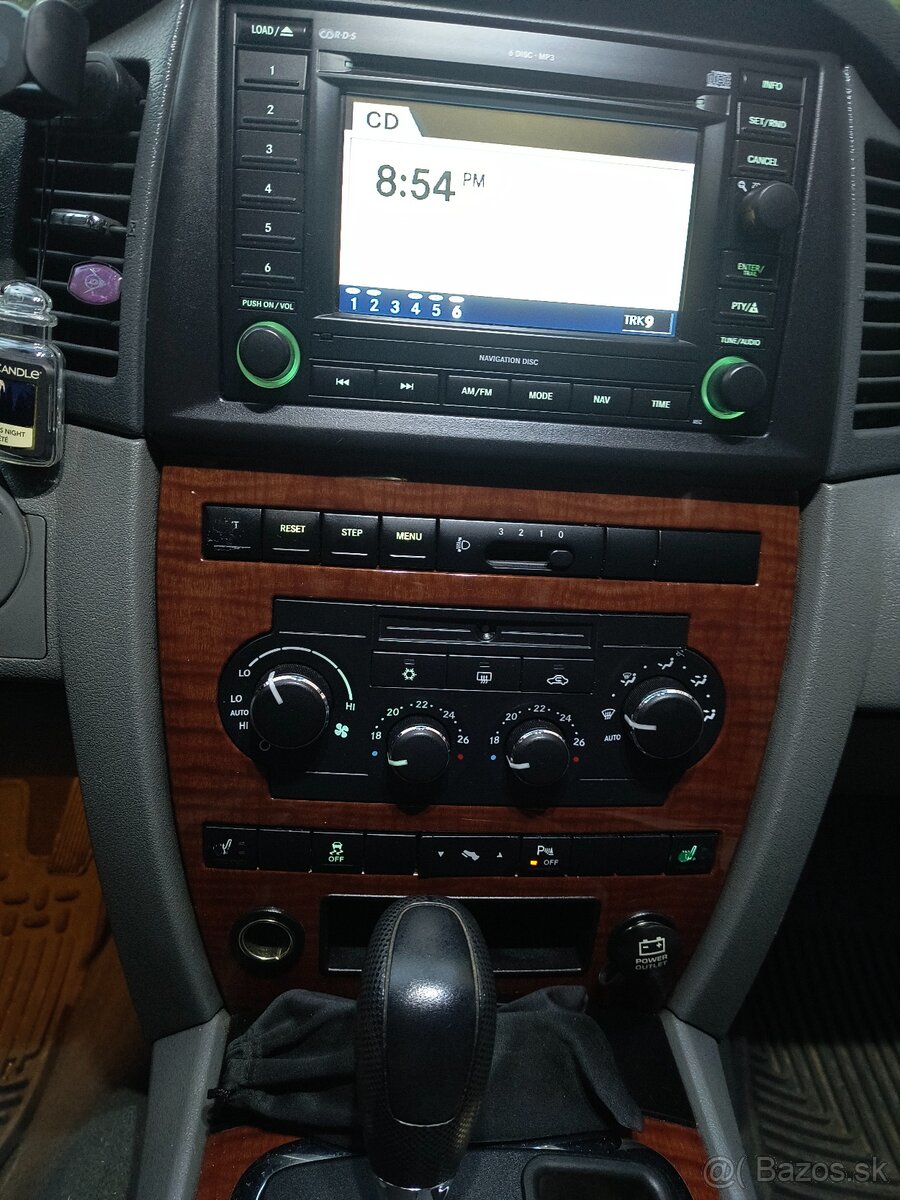 Jeep Grand Cherokee WK - 4