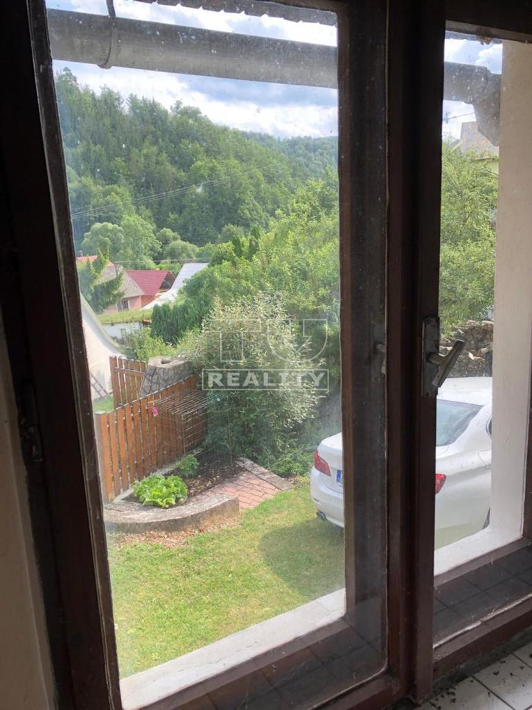 SUPER PONUKA
Chalupa na oddych v obci Gápeľ - 4