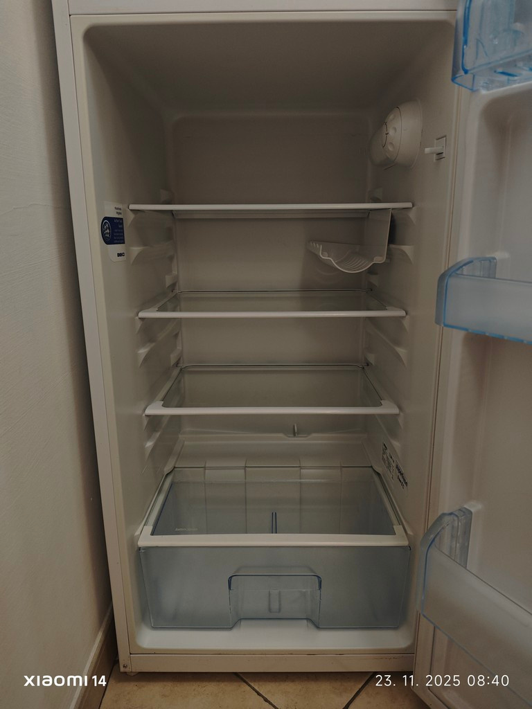 Beko chladnicka s mraznickou - 4