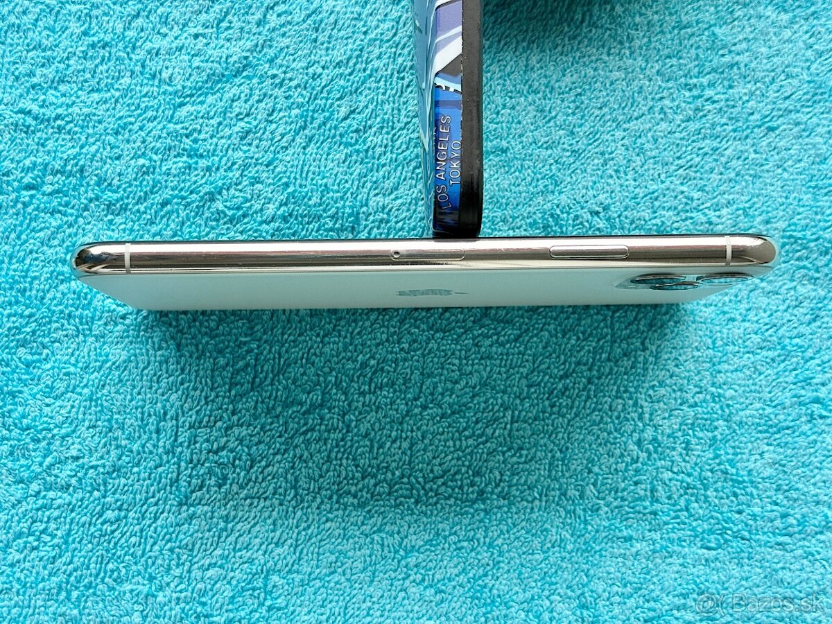iPhone 11 Pro Max 64GB Silver, NOVÁ BATERKA - 4