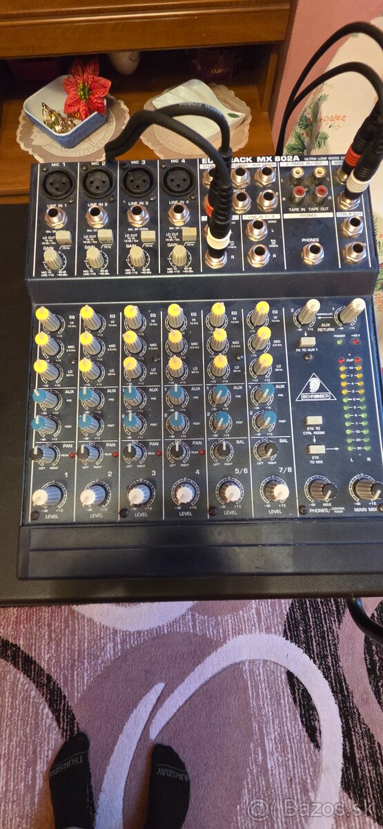 Predám aparatúru 2x400w - 4