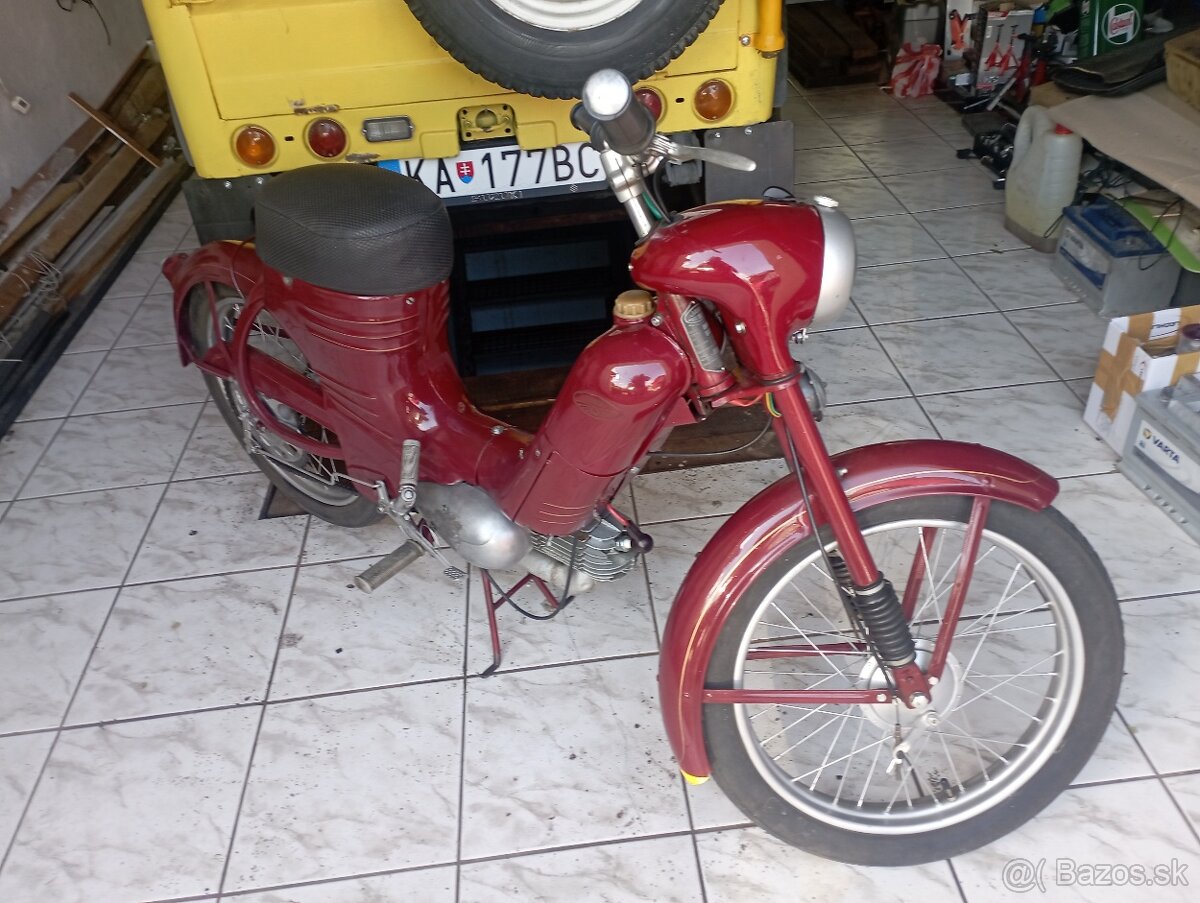 Jawa 550 - 4