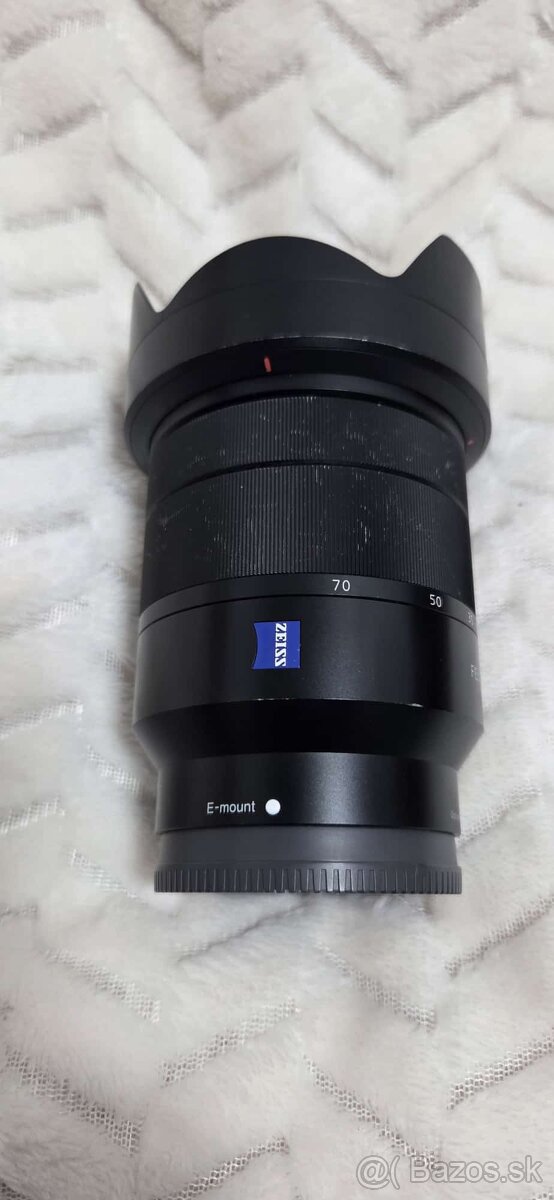 Sony 24–70 mm f/4 - 4
