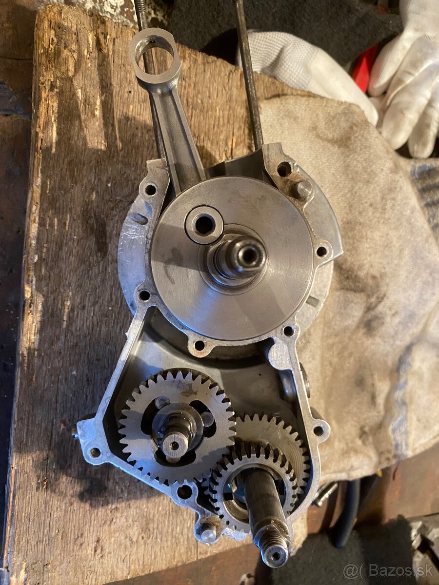 Opravy a servis motocyklov a záhradnej techniky - 4