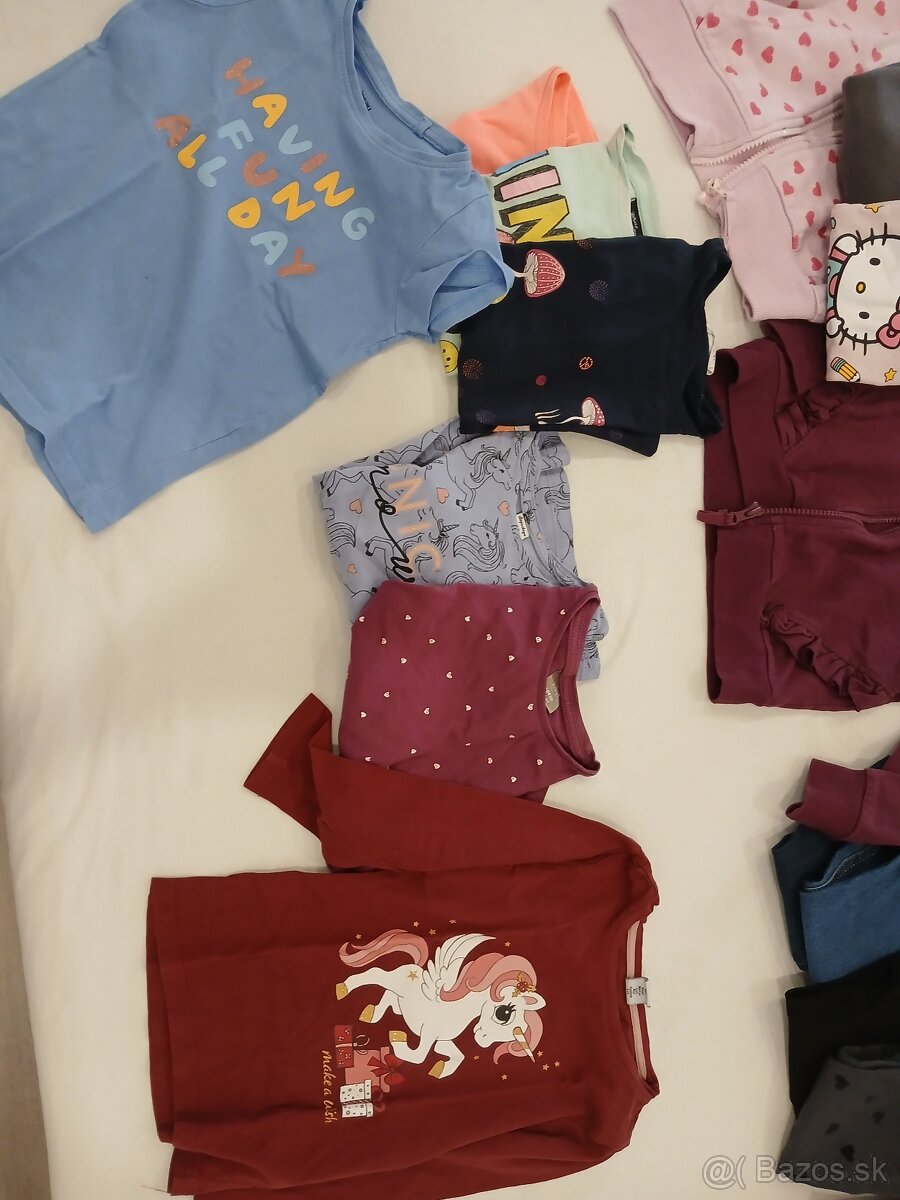 Balík oblečenia pre dievča 98/104 - 33 kusov - 4