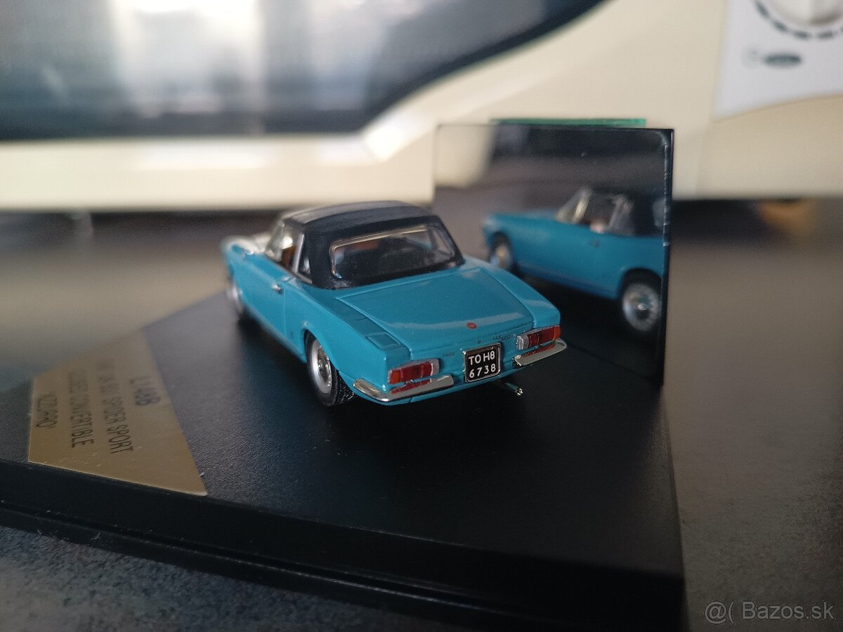 1:43 Fiat 124 Spider - 4