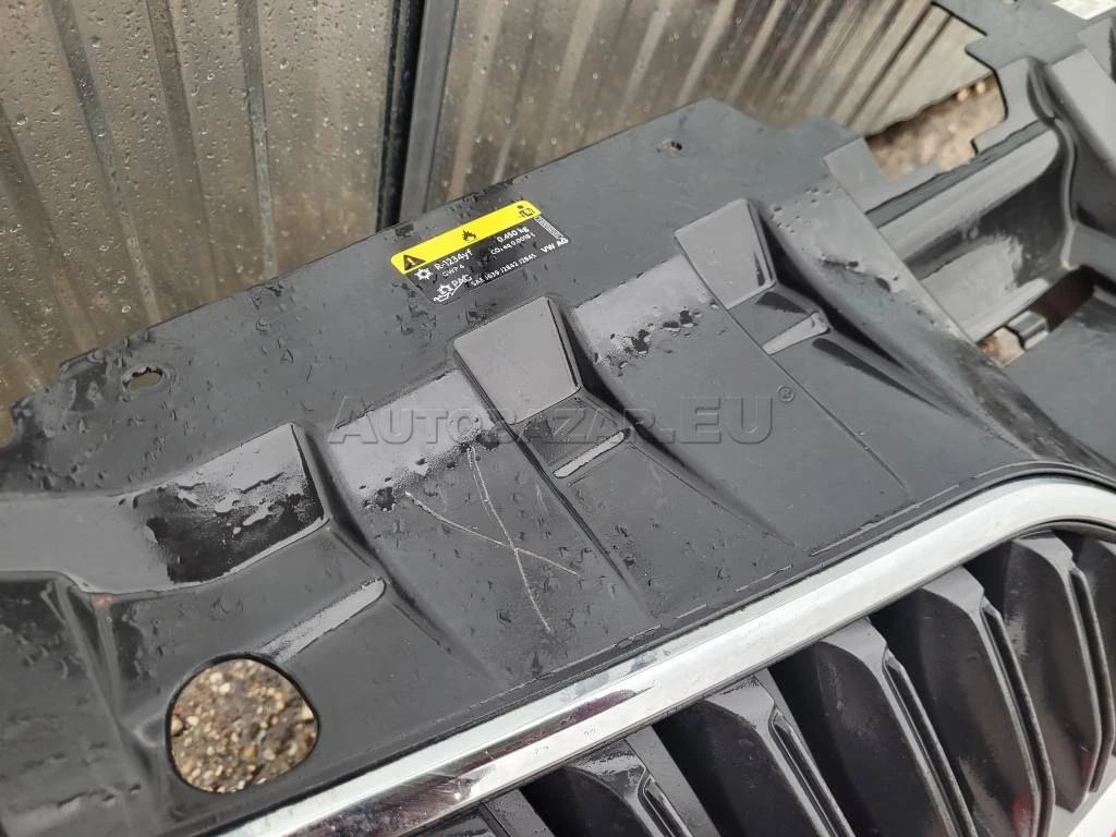 SKODA FABIA 3 PREDNY NARAZNIK - 4