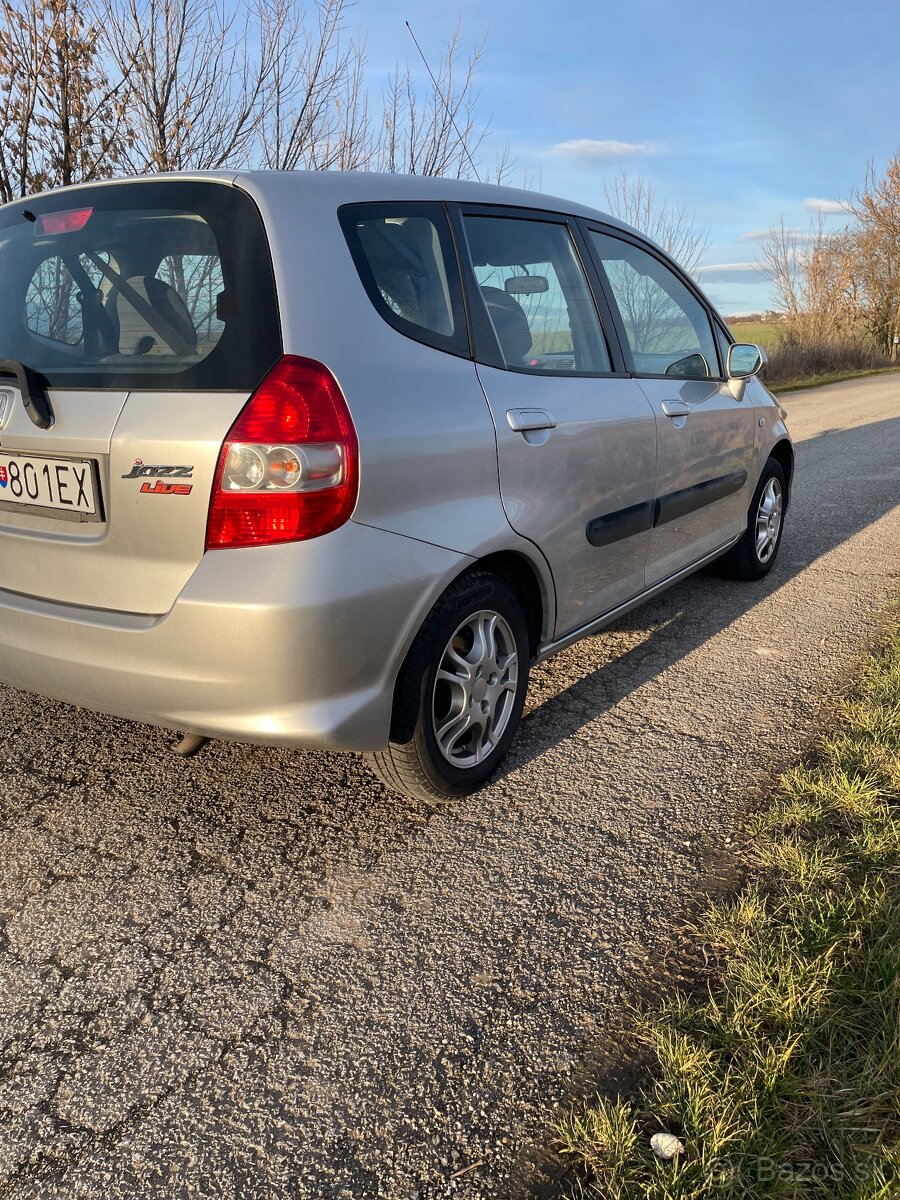 Honda Jazz - 4