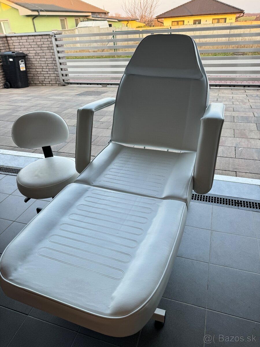 Kozmetické kreslo - 4