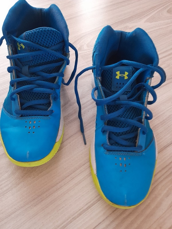 Predám detské botasky UNDER ARMOUR - 4