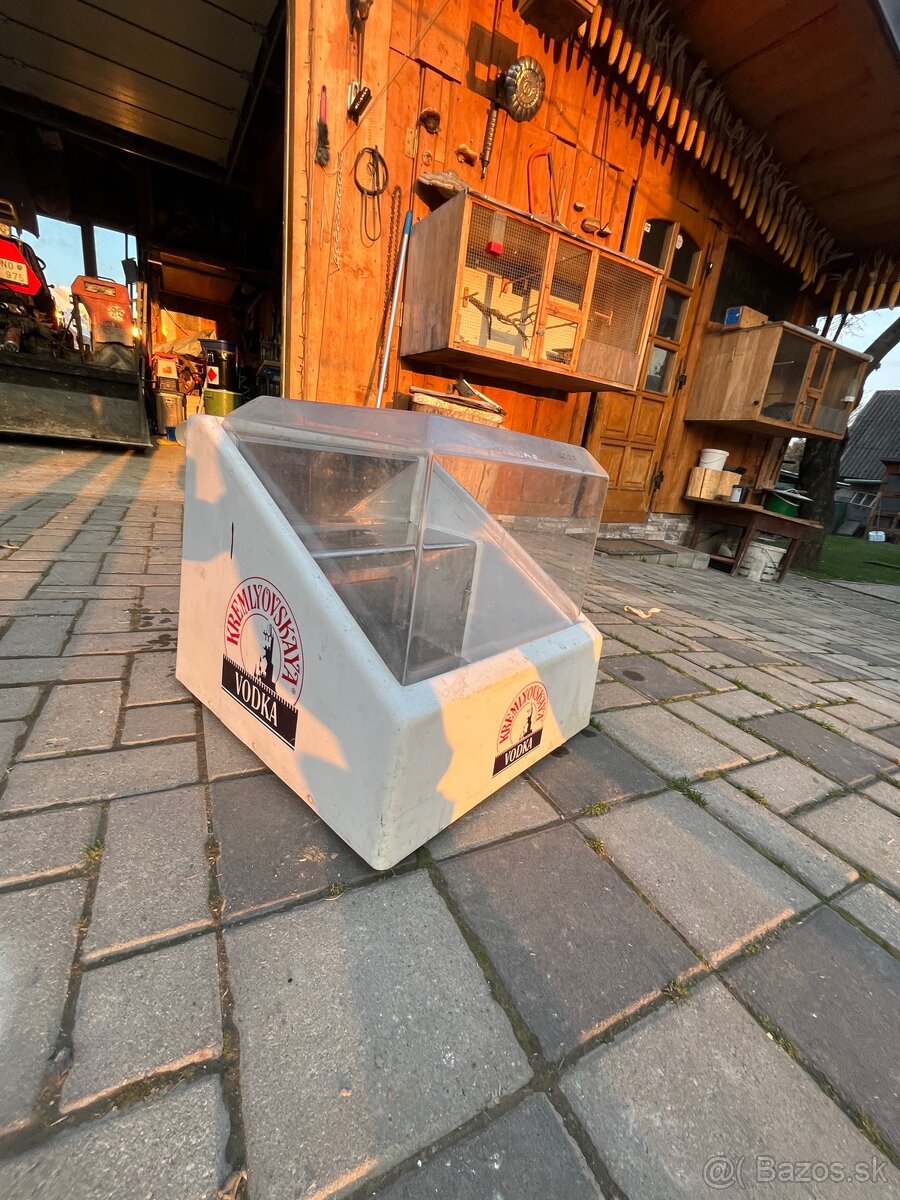 chladnička na alkohol - 4