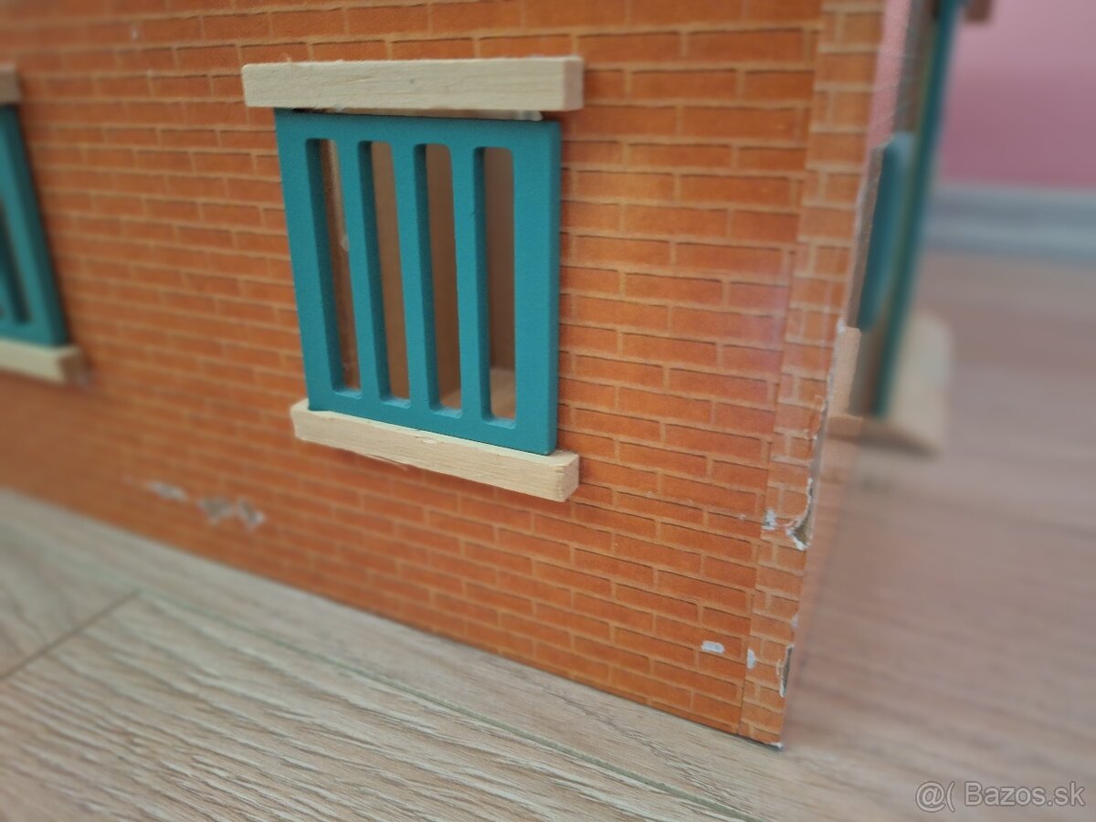 Drevená veľká stajňa - 4