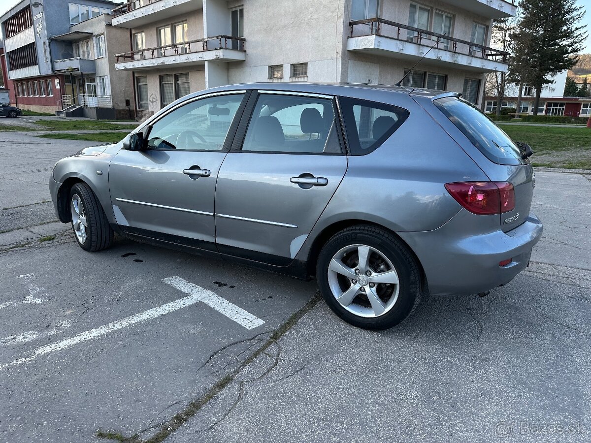 Mazda 3 - 4