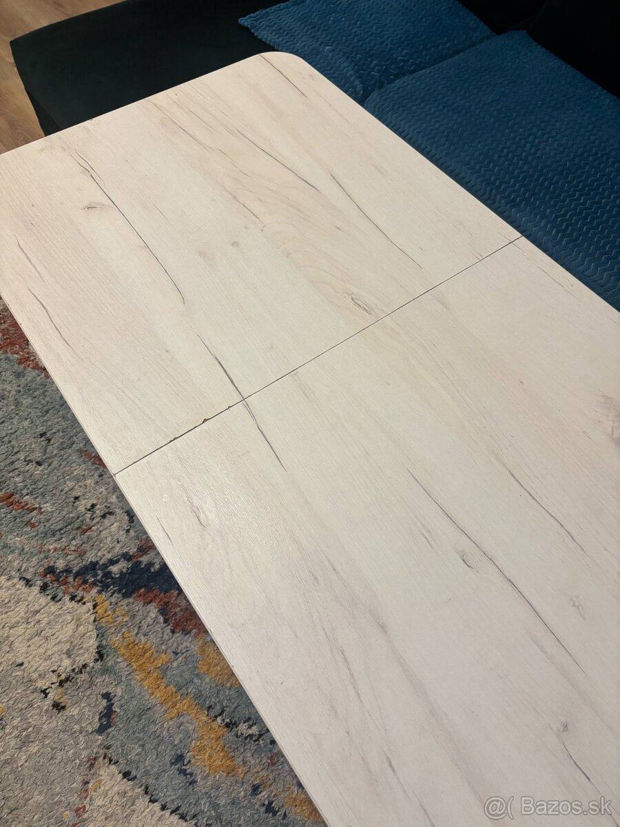 Konferenčný stolík - 4