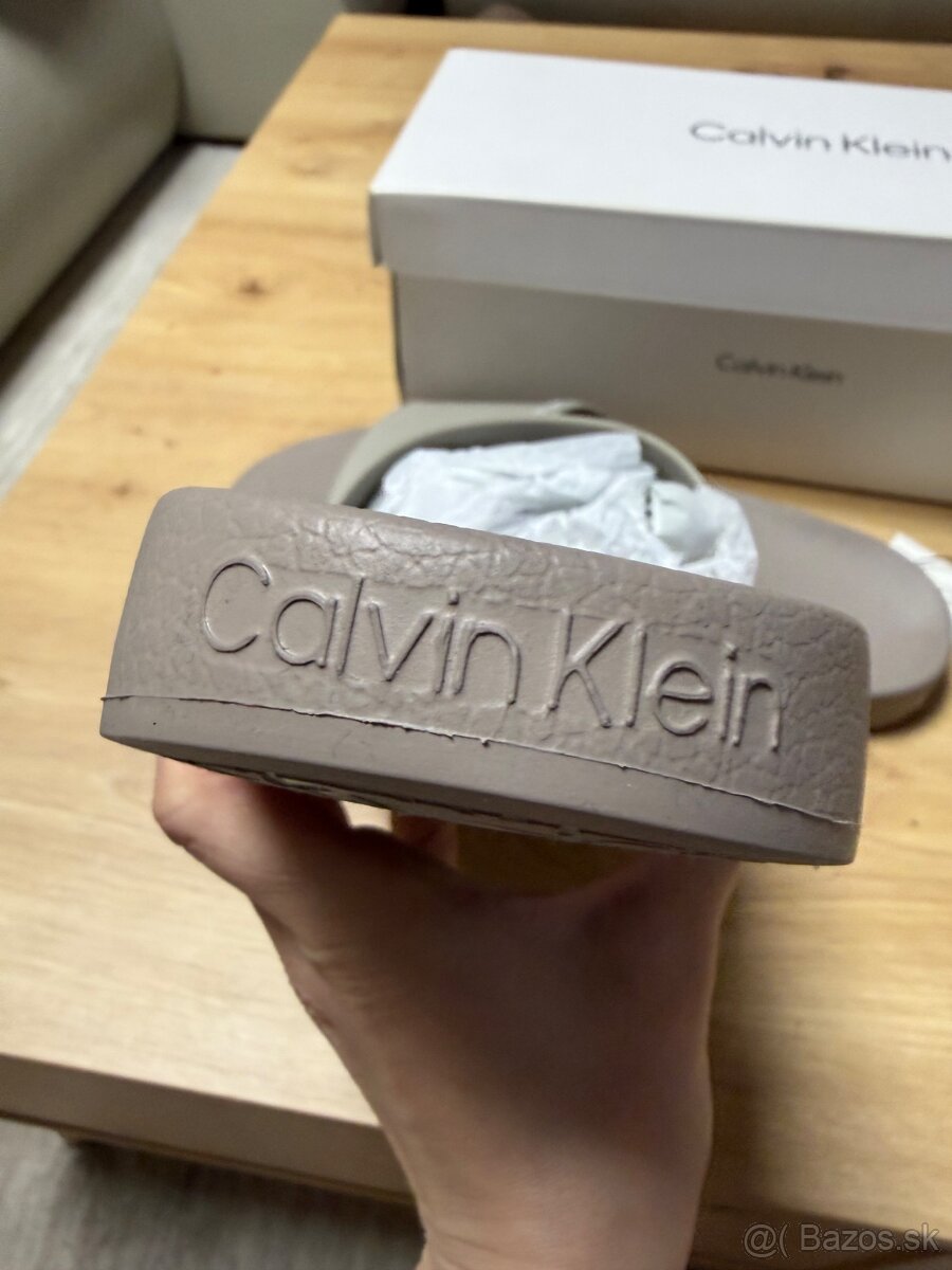 Šľapky Calvin Klein - 4