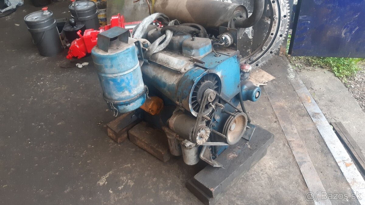Motor Slavia DEM 24 M2 - 4