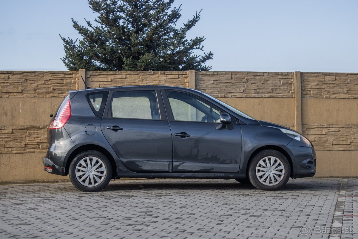 Renault Mégane Scénic 1.5 dci 2011 - 4