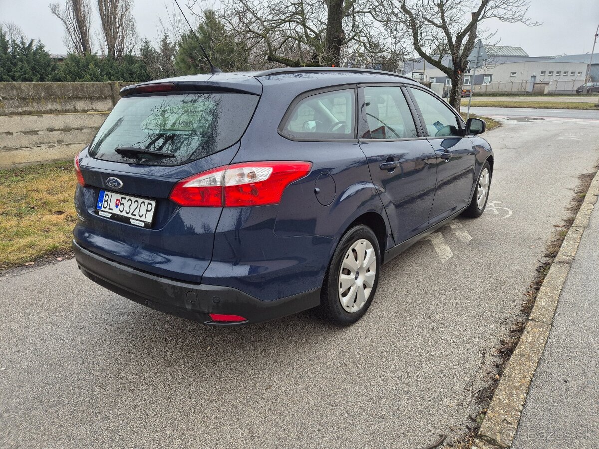 Ford Focus Combi Mk3 1.6 TDCI 70kw M6 r.v.2012 - 4